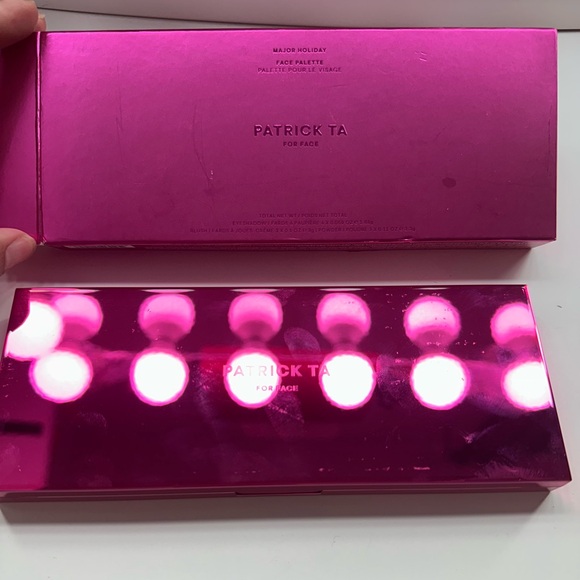 Patrick Ta Pink and Glitter Eyeshadow Palette - Picture 8 of 9